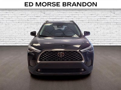 2025 Toyota Corolla Cross XLE