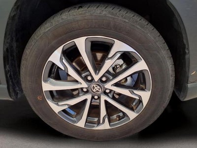 2025 Toyota Corolla Cross XLE