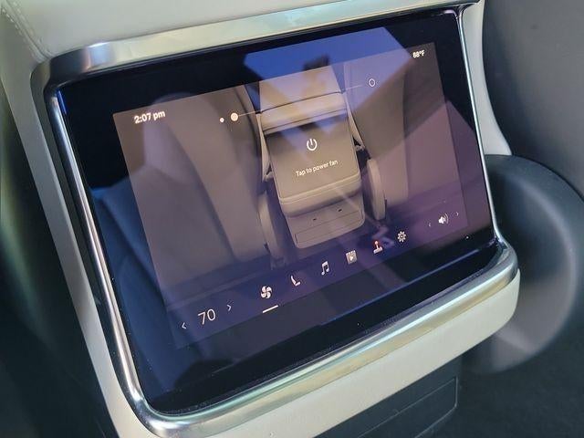 2023 Tesla Model X Base