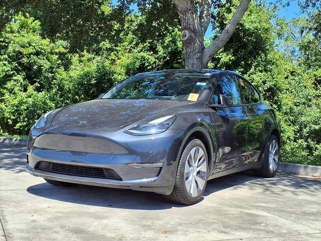 2024 Tesla Model Y Long Range Dual Motor All-Wheel Drive's photo