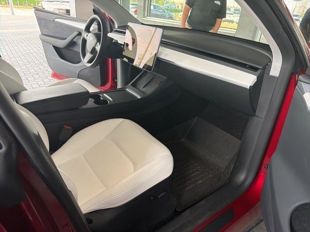 2025 Tesla Model Y Performance