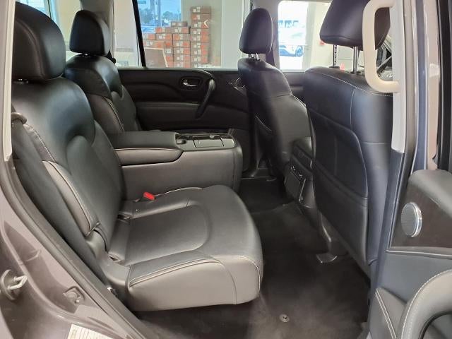 2023 INFINITI QX80 LUXE