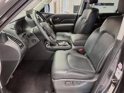 2023 INFINITI QX80 LUXE