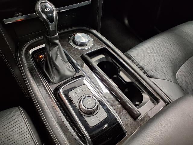 2023 INFINITI QX80 LUXE