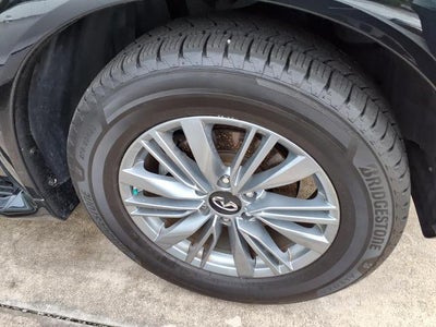 2023 INFINITI QX80 LUXE