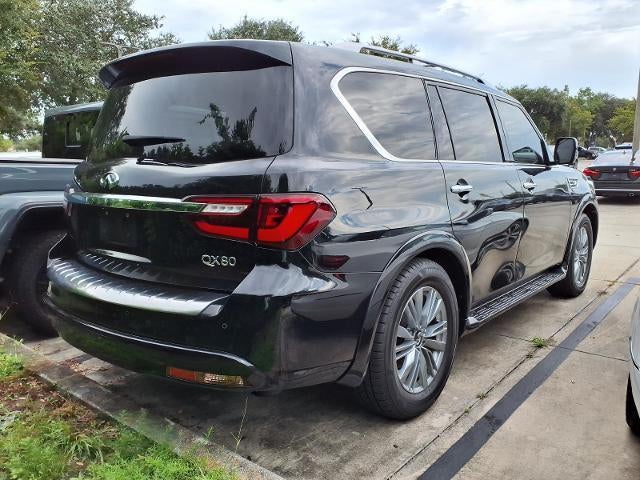 2023 INFINITI QX80 LUXE