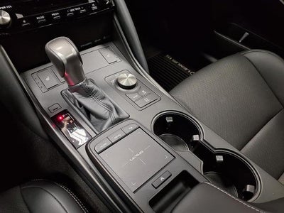 2025 Lexus IS IS 350 F SPORT Design