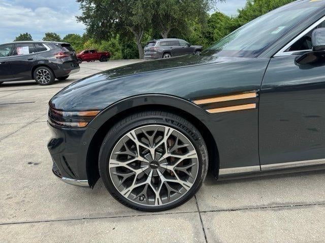 2023 Genesis G90 e-SC