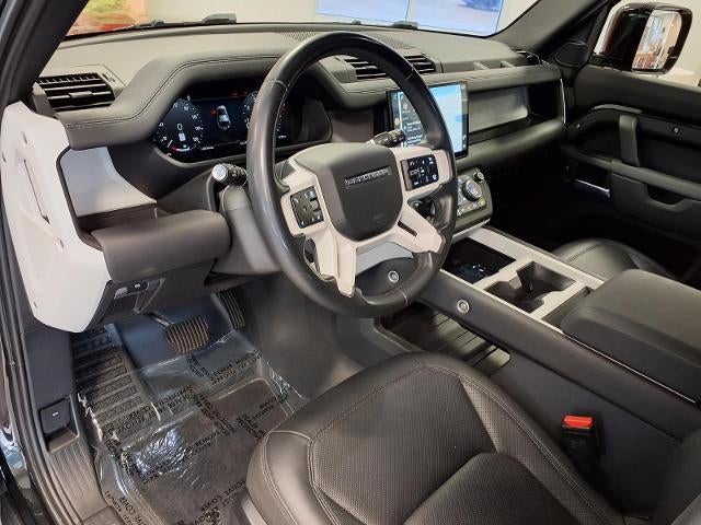2025 Land Rover Defender S