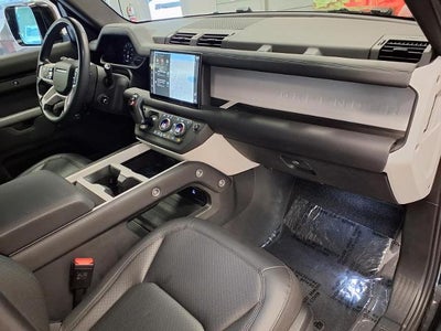 2025 Land Rover Defender S