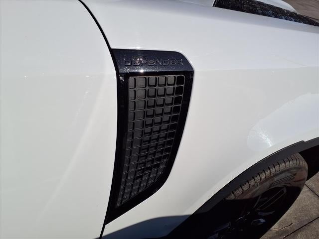 2025 Land Rover Defender S