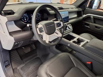 2025 Land Rover Defender S