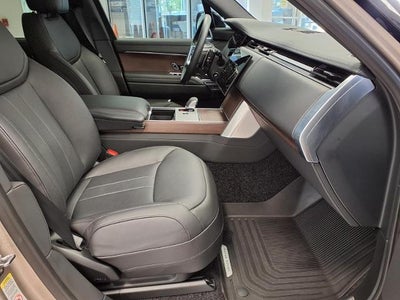 2025 Land Rover Range Rover SE