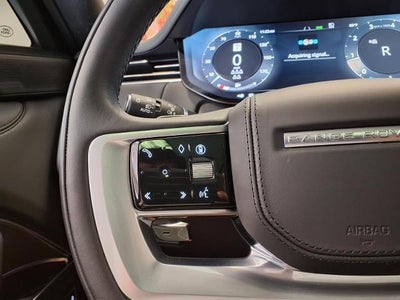 2025 Land Rover Range Rover SE
