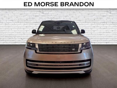 2025 Land Rover Range Rover SE