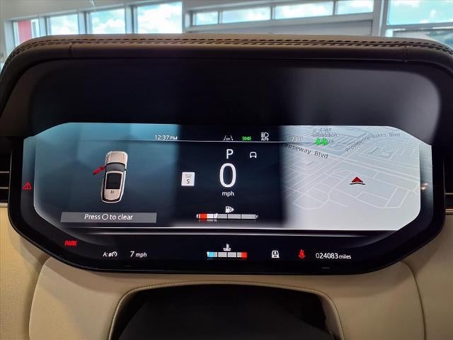 2025 Land Rover Range Rover SE