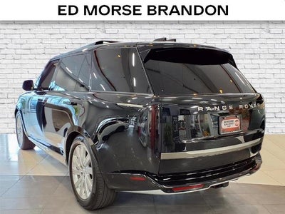 2025 Land Rover Range Rover SE
