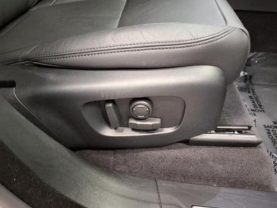 2025 Land Rover Range Rover Velar Dynamic SE