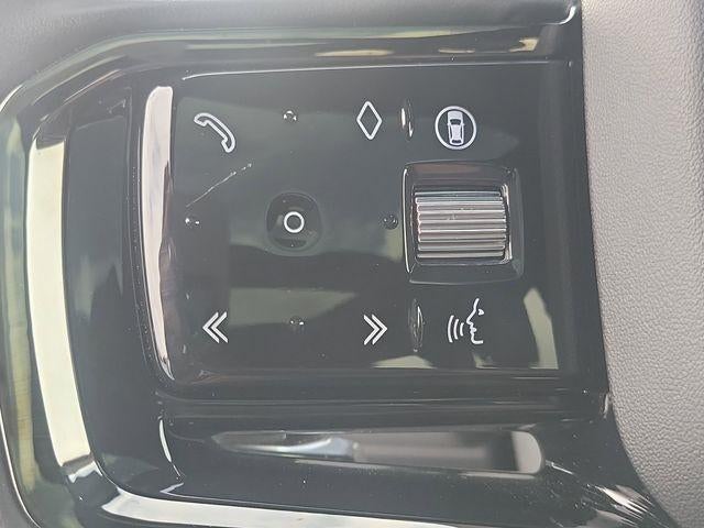 2025 Land Rover Range Rover Evoque Core S