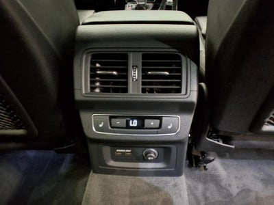 2023 Audi SQ5 Prestige