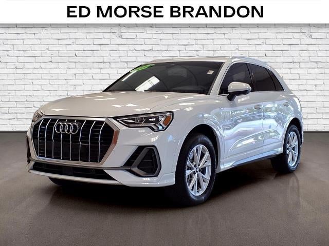 2024 Audi Q3 45 TFSI S Line Premium quattro's photo