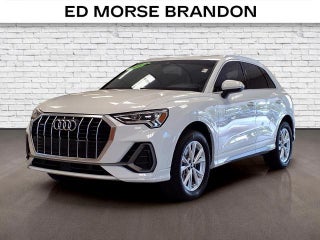 2024 Audi Q3 S line Premium