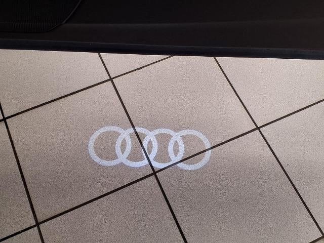 2019 Audi Q7 Premium Plus