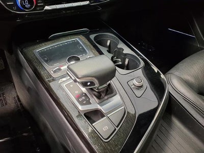 2019 Audi Q7 Premium Plus