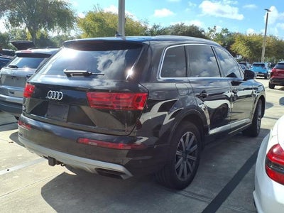 2019 Audi Q7 Premium Plus