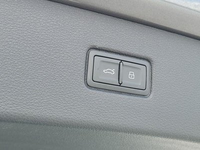 2019 Audi Q7 Premium Plus