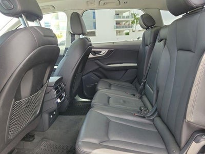 2019 Audi Q7 Premium Plus