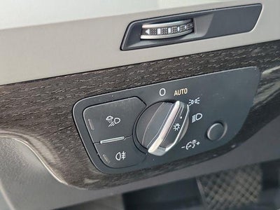 2019 Audi Q7 Premium Plus