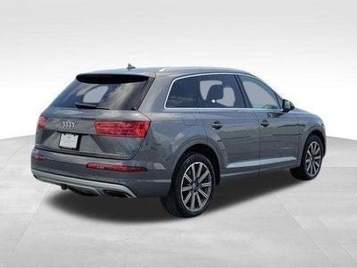 2019 Audi Q7 Premium Plus