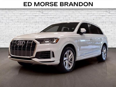 2023 Audi Q7 Premium Plus