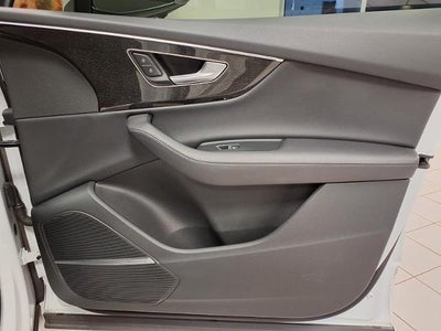 2023 Audi Q7 Premium Plus