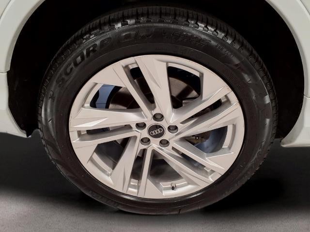 2023 Audi Q7 Premium Plus