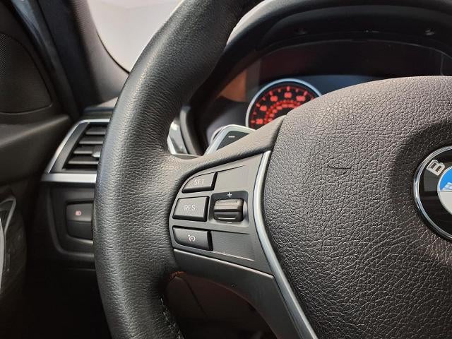 2018 BMW 3 Series 330i