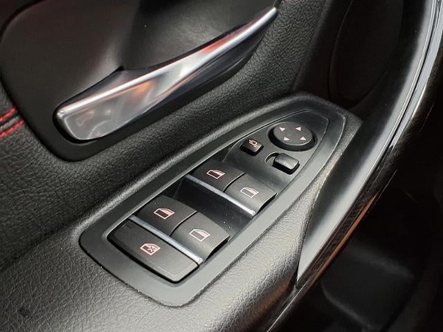 2018 BMW 3 Series 330i