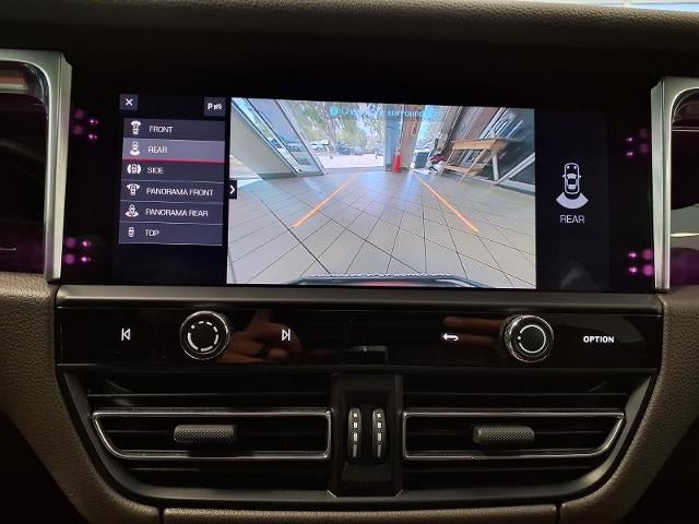 2023 Porsche Macan Base