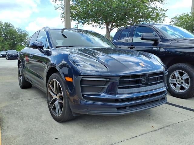 2023 Porsche Macan Base