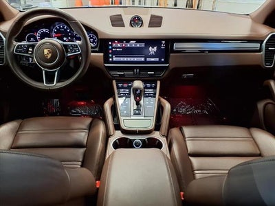 2023 Porsche Cayenne Base