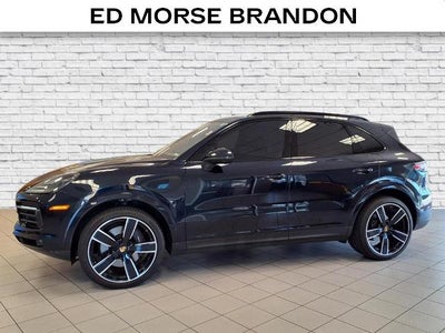 2023 Porsche Cayenne Base