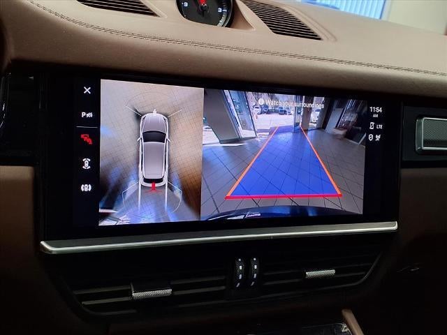 2023 Porsche Cayenne Base