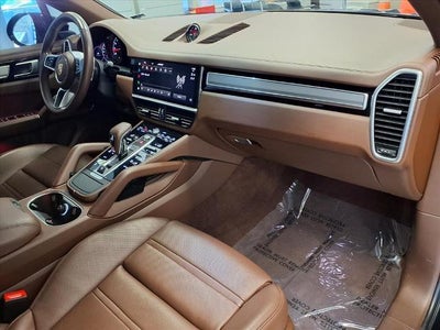 2023 Porsche Cayenne Base