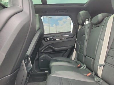 2022 Porsche Cayenne S