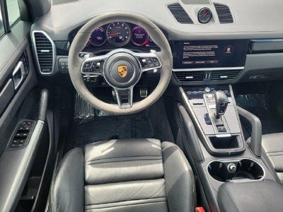 2022 Porsche Cayenne S