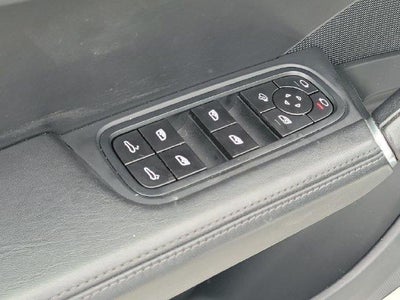 2022 Porsche Cayenne S