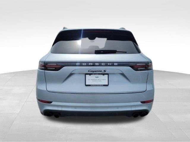 2022 Porsche Cayenne S