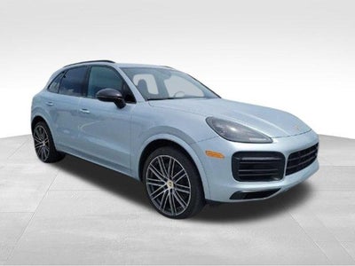 2022 Porsche Cayenne S