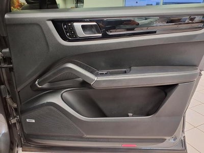 2019 Porsche Cayenne S